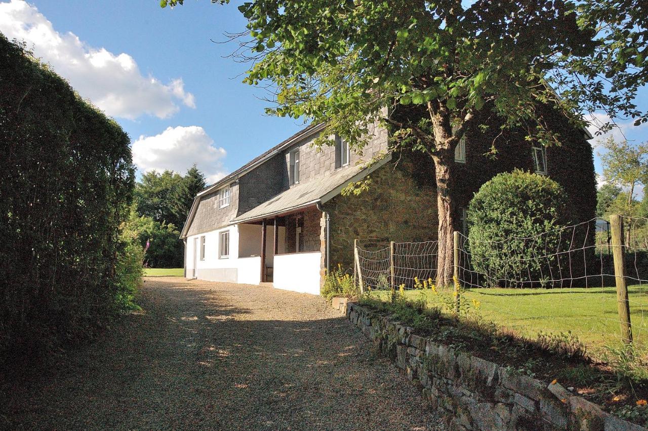 Ruhiges, gemütliches Ferienhaus mit großem Garten Weismes Exterior foto